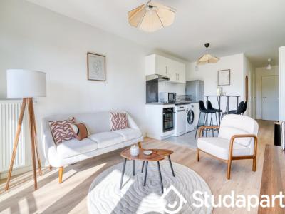 Louer Appartement Saint-denis 686 euros