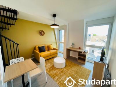 For rent Reims 2 rooms 31 m2 Marne (51100) photo 0