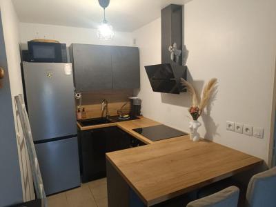 Annonce Location 2 pi�ces Appartement Roquebrune-sur-argens 83