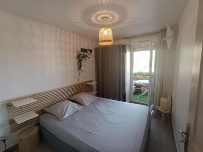 Louer Appartement Roquebrune-sur-argens 900 euros