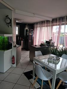 For rent Cestas 1 room 13 m2 Gironde (33610) photo 4