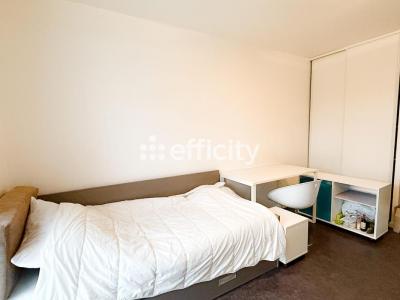 For sale Lille 3 rooms 50 m2 Nord (59800) photo 2