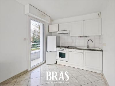 For sale Vannes 2 rooms 46 m2 Morbihan (56000) photo 4