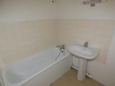 Louer Appartement Aubigny-sur-nere Cher