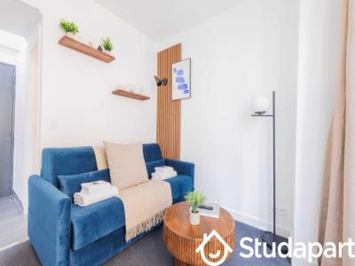 For rent Paris-15eme-arrondissement 1 room 14 m2 Paris (75015) photo 0