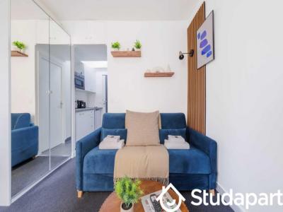 Louer Appartement 14 m2 Paris-15eme-arrondissement