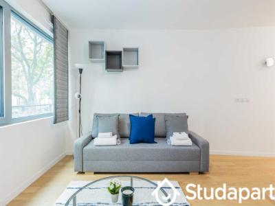 Louer Appartement 28 m2 Paris-19eme-arrondissement