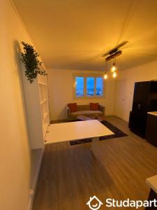 Louer Appartement 13 m2 Reims