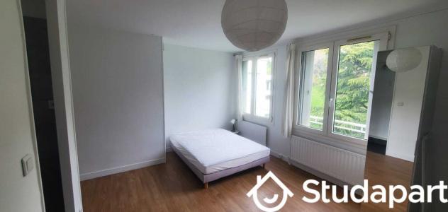 Louer Appartement Saint-etienne 385 euros
