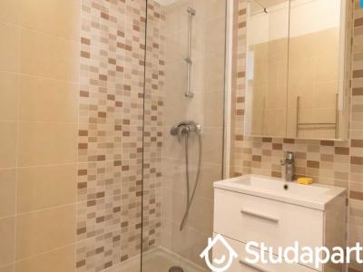 Louer Appartement Bron 667 euros