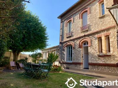 For rent Chartres 1 room 18 m2 Eure et loir (28000) photo 0