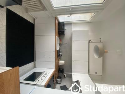 Louer Appartement 13 m2 Toulon