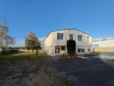 For sale Selles-sur-cher 545 m2 Loir et cher (41130) photo 0
