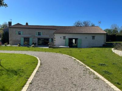 Annonce Vente 8 pi�ces Maison Coulonges-sur-l'autize 79