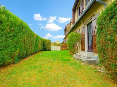 For sale Ecquevilly 4 rooms 95 m2 Yvelines (78920) photo 0