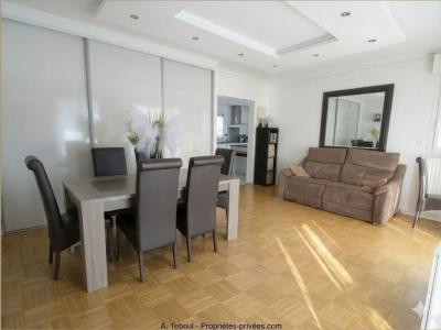 For sale Villeurbanne 3 rooms 77 m2 Rhone (69100) photo 1