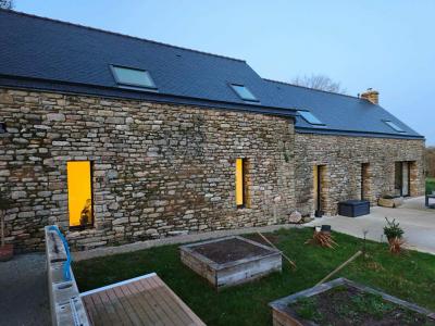 For sale Elven 8 rooms 209 m2 Morbihan (56250) photo 1