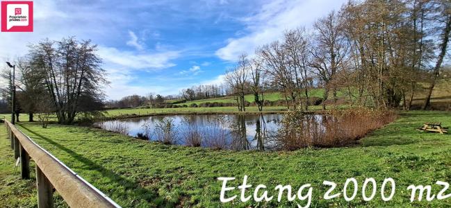 Acheter Maison 220 m2 Saint-andre-d'huiriat