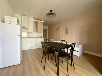 For rent Pelissanne 1 room 26 m2 Bouches du Rhone (13330) photo 0