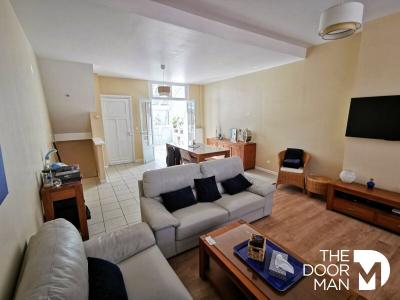 For sale Armentieres 4 rooms 116 m2 Nord (59280) photo 2