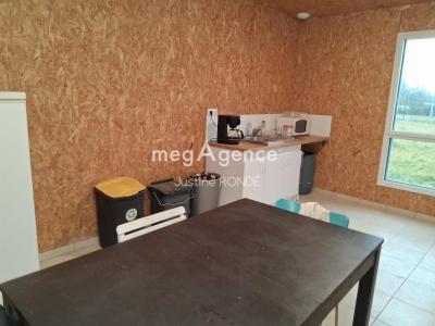Acheter Immeuble Mauleon 362250 euros