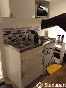 For rent Lyon-2eme-arrondissement 1 room 34 m2 Rhone (69002) photo 1