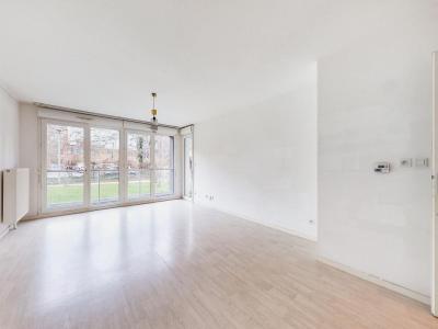 For sale Lille 4 rooms 93 m2 Nord (59000) photo 2