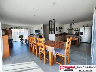 Acheter Maison 100 m2 Saint-quentin-en-mauges