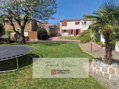 Acheter Maison Saint-paul-en-pareds 214800 euros