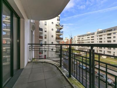 For sale Suresnes 3 rooms 60 m2 Hauts de Seine (92150) photo 0
