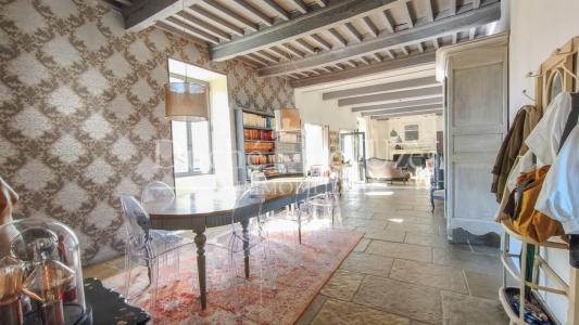 Acheter Prestige Uzes 990000 euros