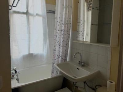 For rent Paris-18eme-arrondissement 1 room 17 m2 Paris (75018) photo 1