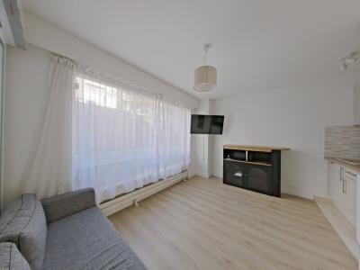 Louer Appartement 18 m2 Paris-15eme-arrondissement