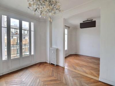 For sale Issy-les-moulineaux 4 rooms 67 m2 Hauts de Seine (92130) photo 0