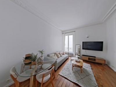 Louer Appartement 46 m2 Paris-6eme-arrondissement