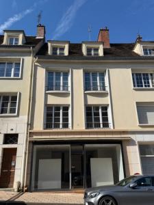 For sale Creusot 6 rooms 190 m2 Saone et loire (71200) photo 0