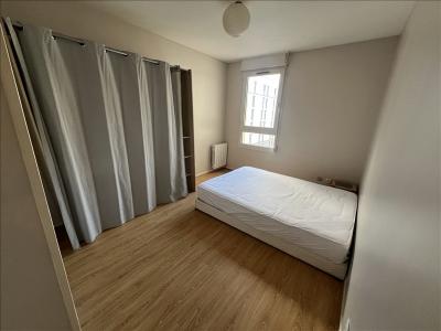 For rent Lyon-7eme-arrondissement 3 rooms 70 m2 Rhone (69007) photo 0