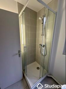 Louer Appartement Asnieres-sur-seine 1250 euros