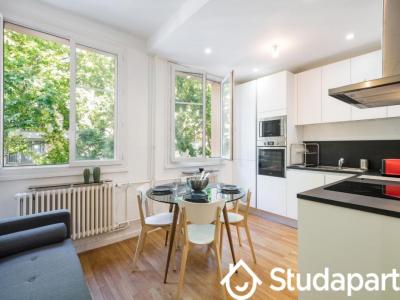 For rent Lyon-6eme-arrondissement 1 room 10 m2 Rhone (69006) photo 0