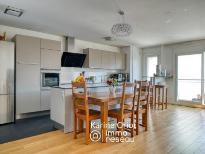 Acheter Appartement 96 m2 Paris-19eme-arrondissement