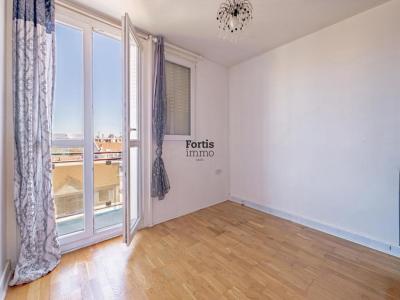 For sale Bourget 4 rooms 68 m2 Seine saint denis (93350) photo 3
