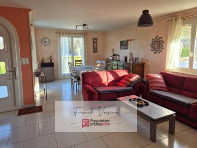 Acheter Maison Saint-paul-en-pareds 219500 euros