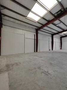 Louer Commerce 525 m2 Orleans