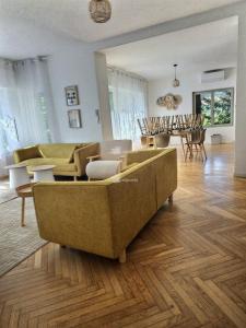 Annonce Vente Immeuble Bron 69