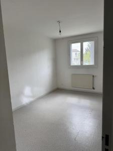Louer Appartement Valence 617 euros