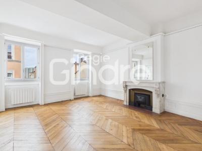 For rent Lyon-4eme-arrondissement 3 rooms 67 m2 Rhone (69004) photo 0