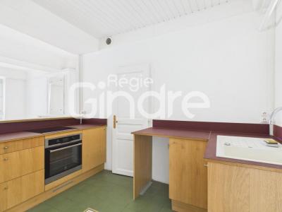 For rent Lyon-4eme-arrondissement 3 rooms 67 m2 Rhone (69004) photo 3
