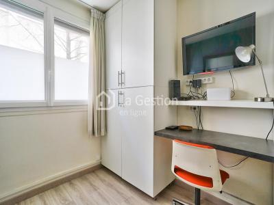 Louer Appartement Paris-11eme-arrondissement 848 euros