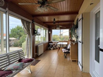For sale Longeville-sur-mer 6 rooms 122 m2 Vendee (85560) photo 3