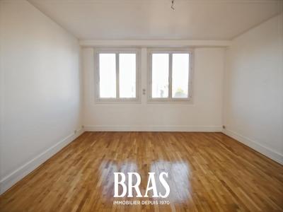 For sale Vannes 3 rooms 80 m2 Morbihan (56000) photo 3